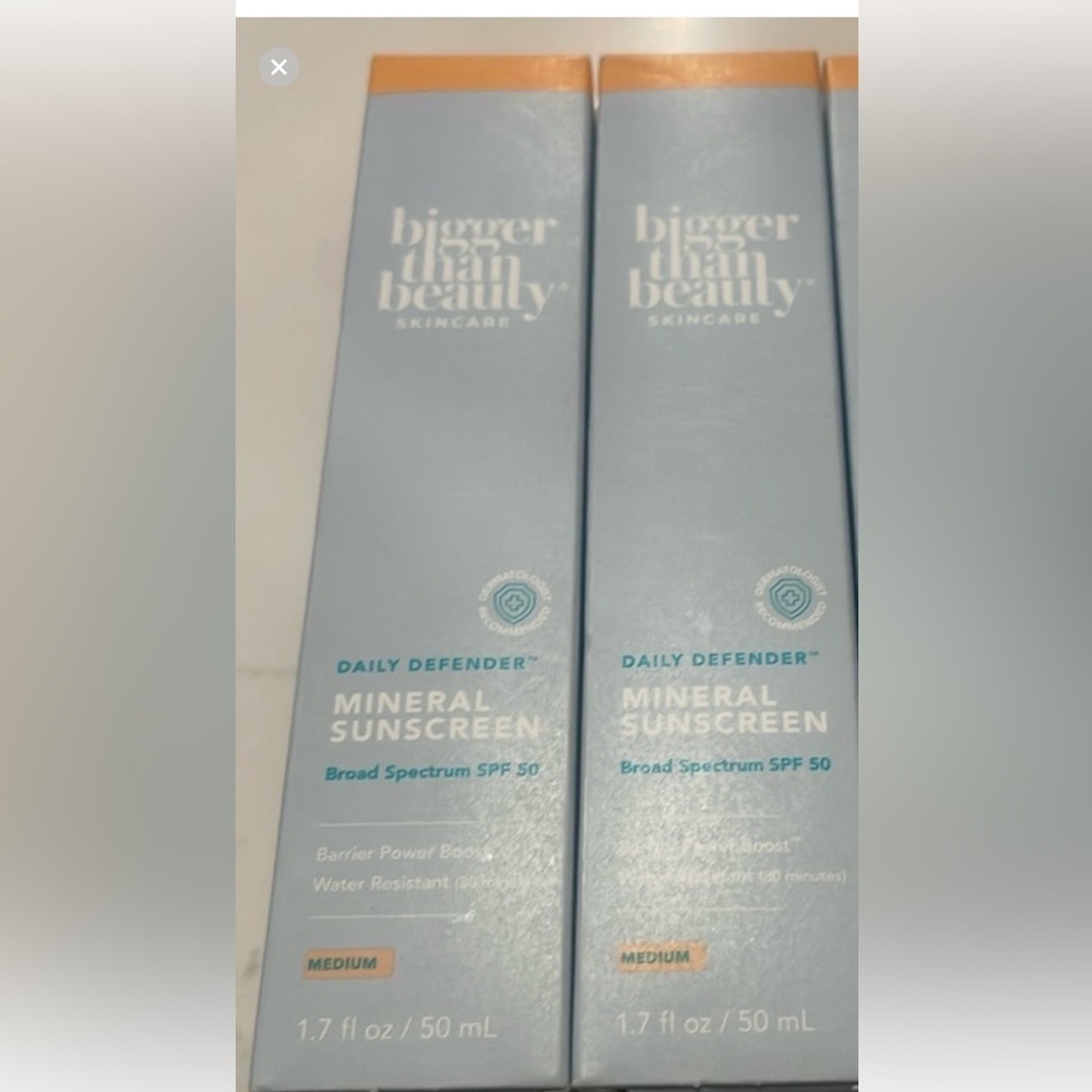 COPY - Bigger than beauty Daily Defender™ Mineral Sunscreen Broad Spectrum SPF …